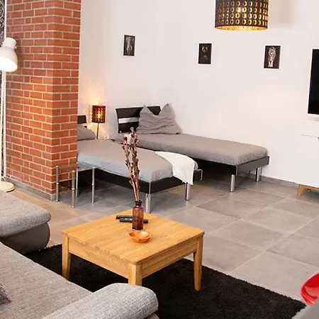 Meisterhaus * グラウハウ