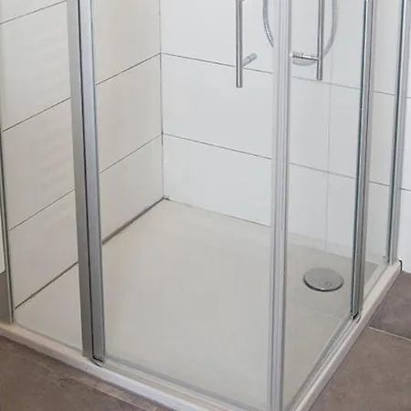 アパート Meisterhaus