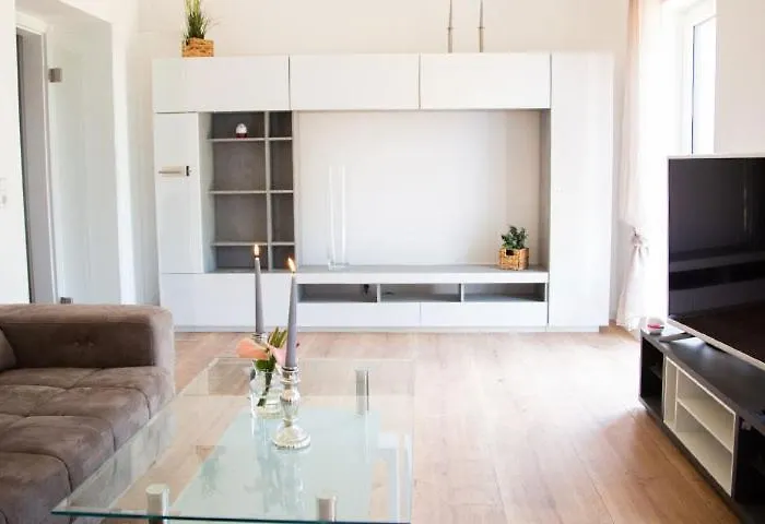 Meisterhaus غلاوخاو