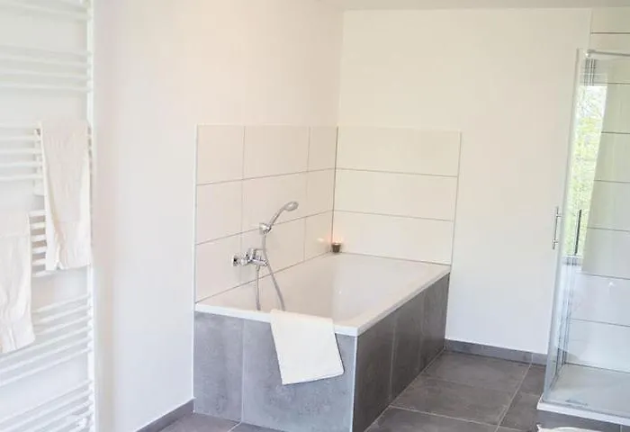 Meisterhaus غلاوخاو